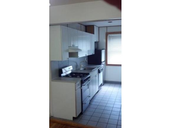 377 Bay 8 St Dyker Heights 11228 New York photo