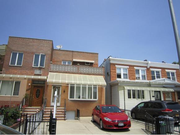 2029 66 ST Bensonhurst 11204 New York photo