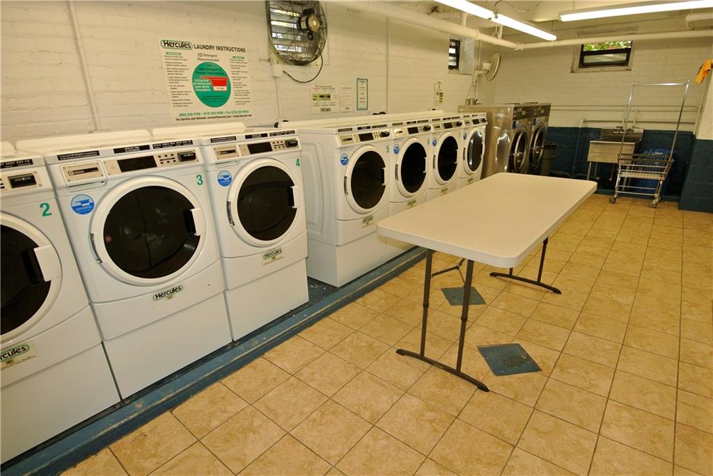 9902 3 Bay Ridge 11209 New York photo