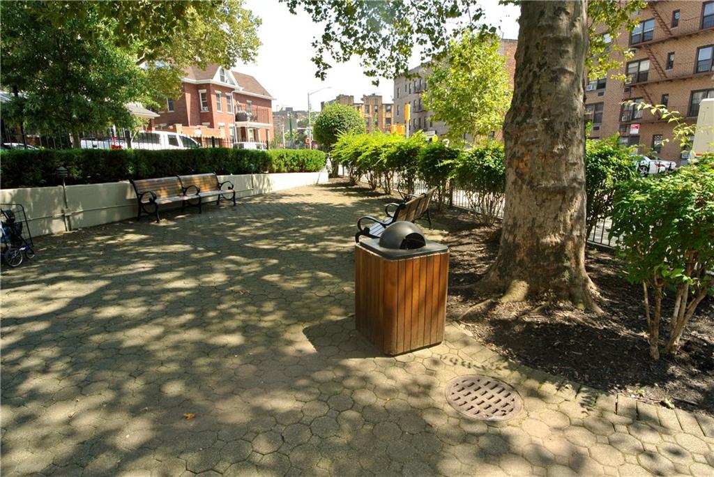 9902 3 Bay Ridge 11209 New York photo