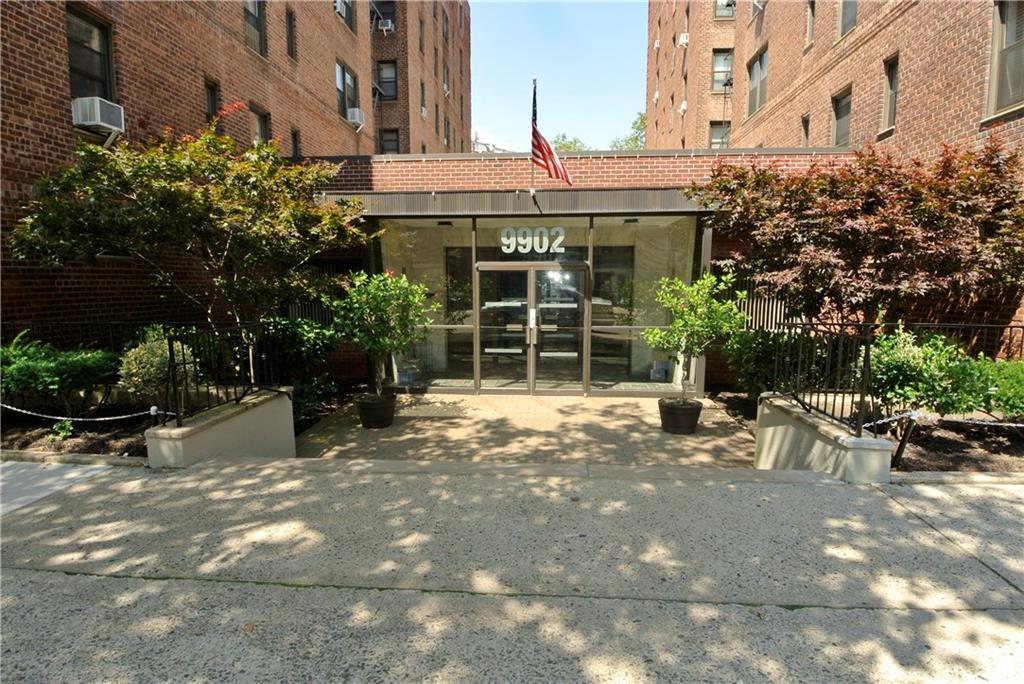 9902 3 Bay Ridge 11209 New York photo