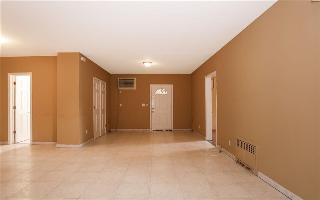 1237 83 Dyker Heights 11228 New York photo