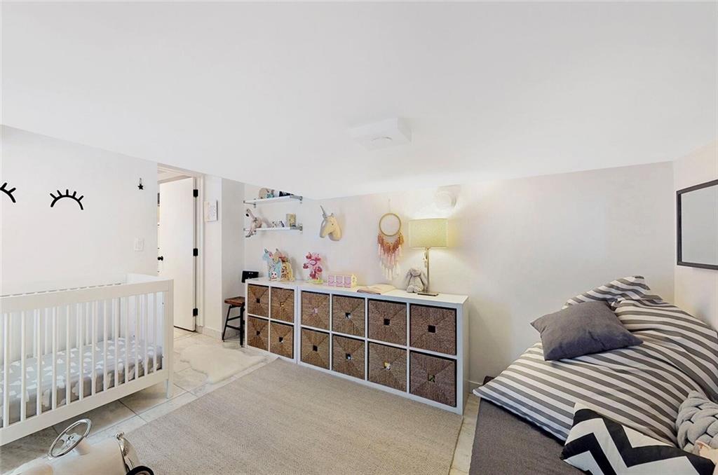 185 India Greenpoint 11222 New York photo