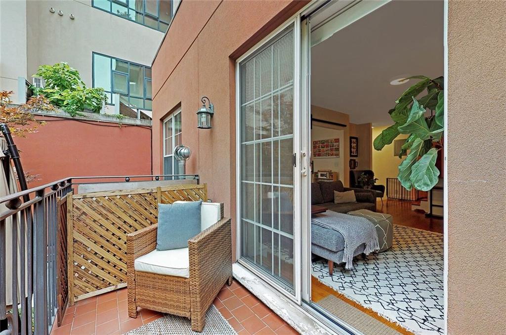 185 India Greenpoint 11222 New York photo