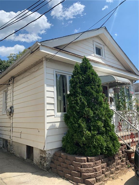 9 Matthews Canarsie 11236 New York photo