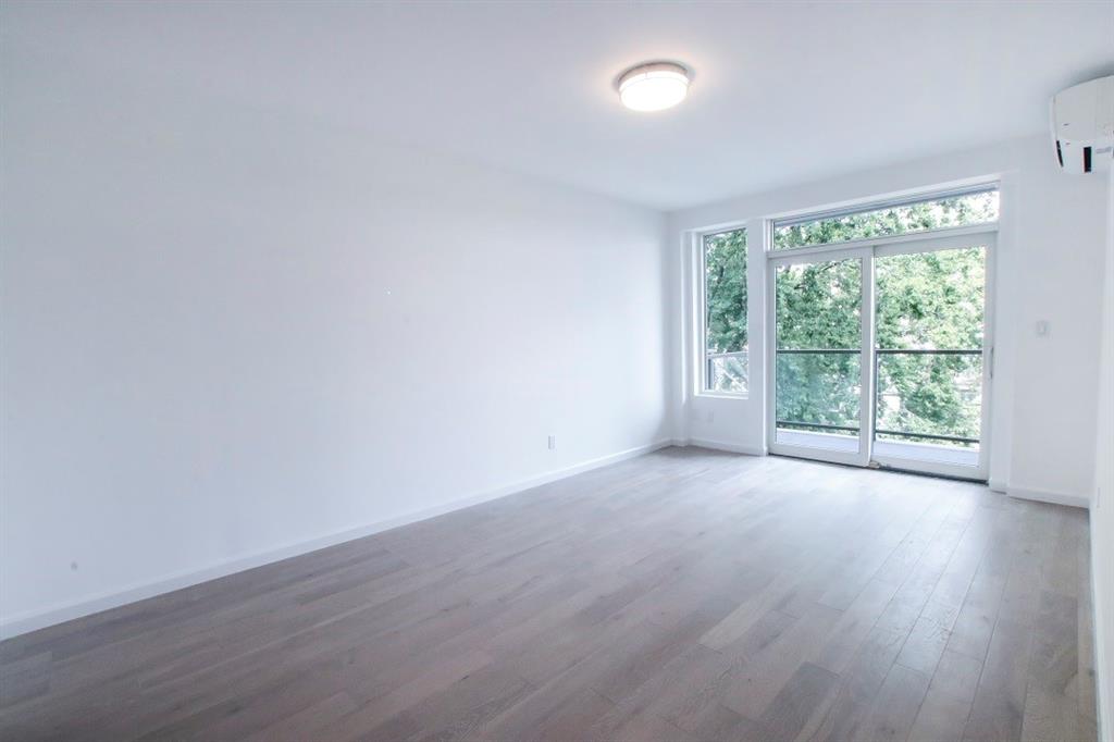 2131 Ocean Homecrest 11229 New York photo