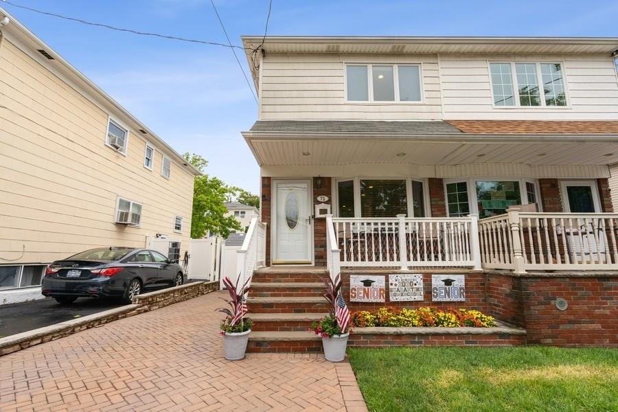 71 Cranford Bay Terrace 10308 New York photo