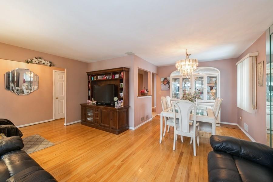 381 Colon Great Kill 10308 New York photo