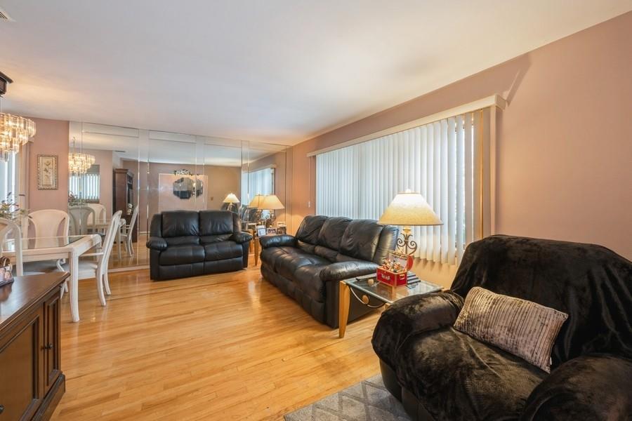 381 Colon Great Kill 10308 New York photo