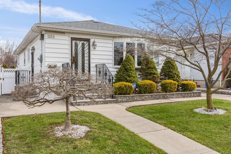 381 Colon Great Kill 10308 New York photo