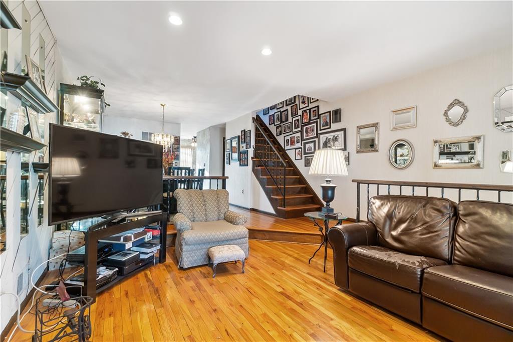 262 Brookfield Great Kill 10308 New York photo