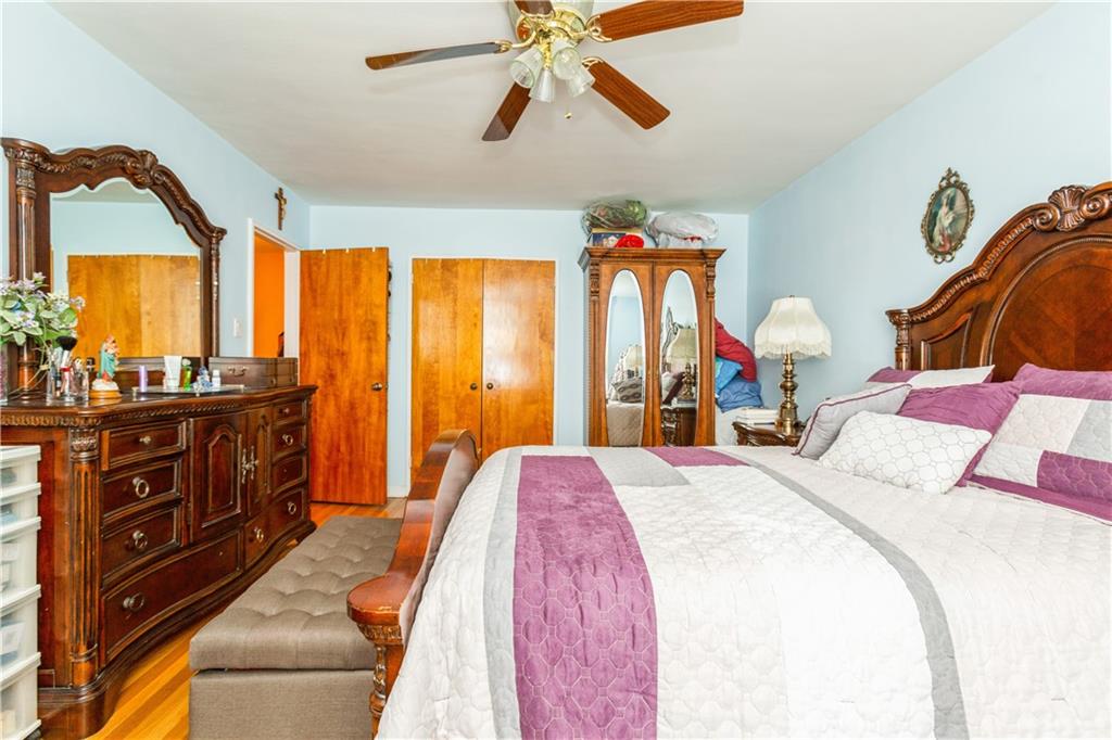 1272 81 Dyker Heights 11228 New York photo