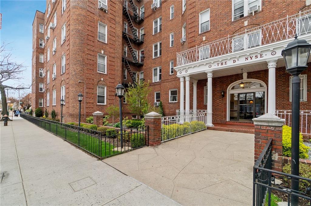 601 79 Bay Ridge 11209 New York photo