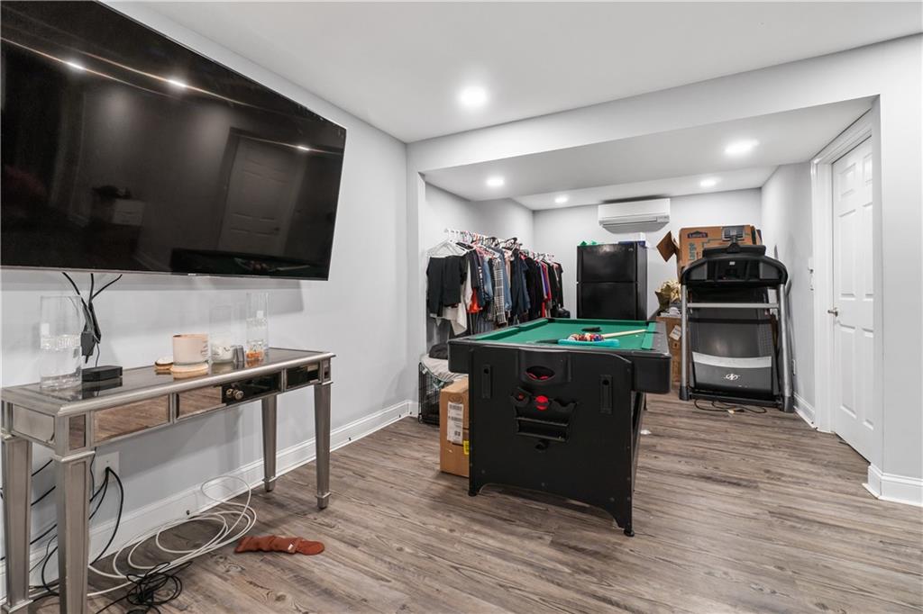 103 Monticello Great Kill 10308 New York photo