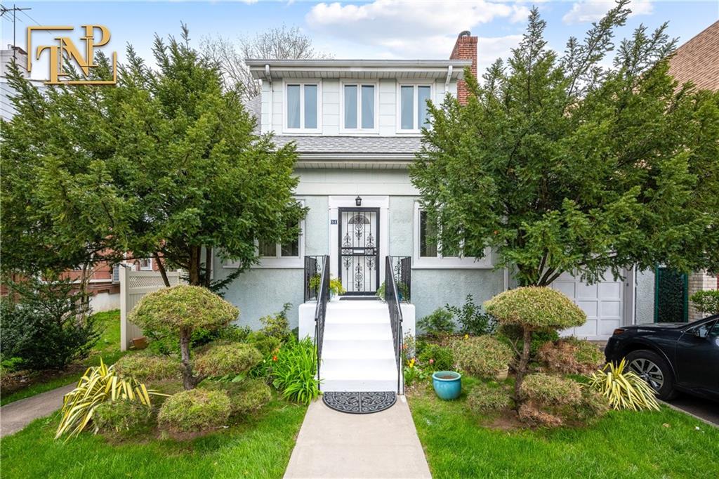 51 Amherst Manhattan Beach 11235 New York photo