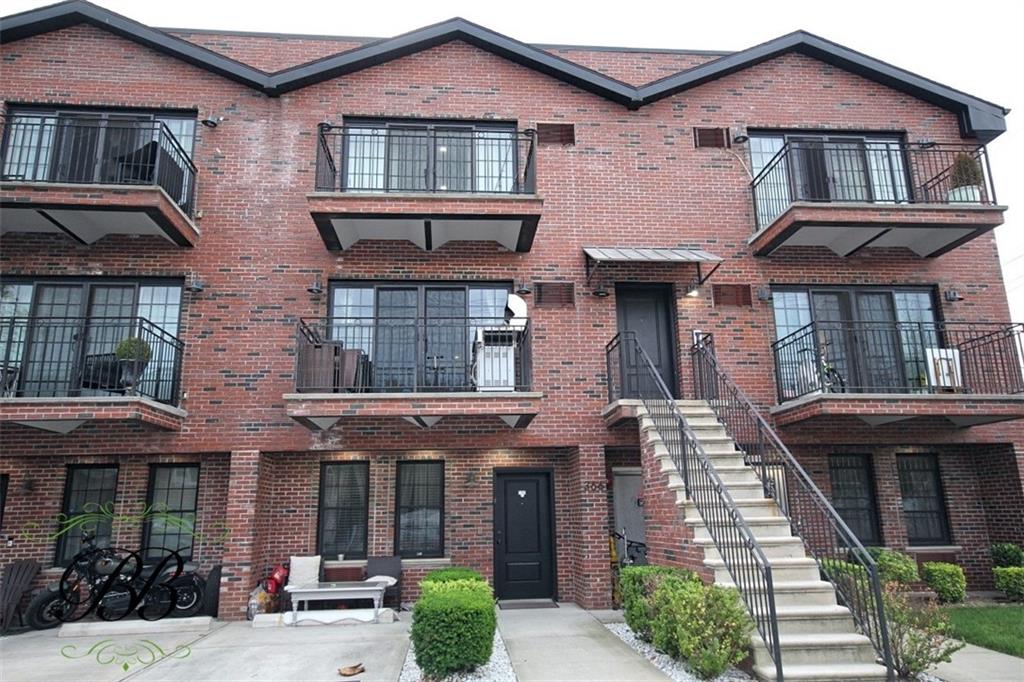 366 Avenue Y Gravesend 11223 New York photo