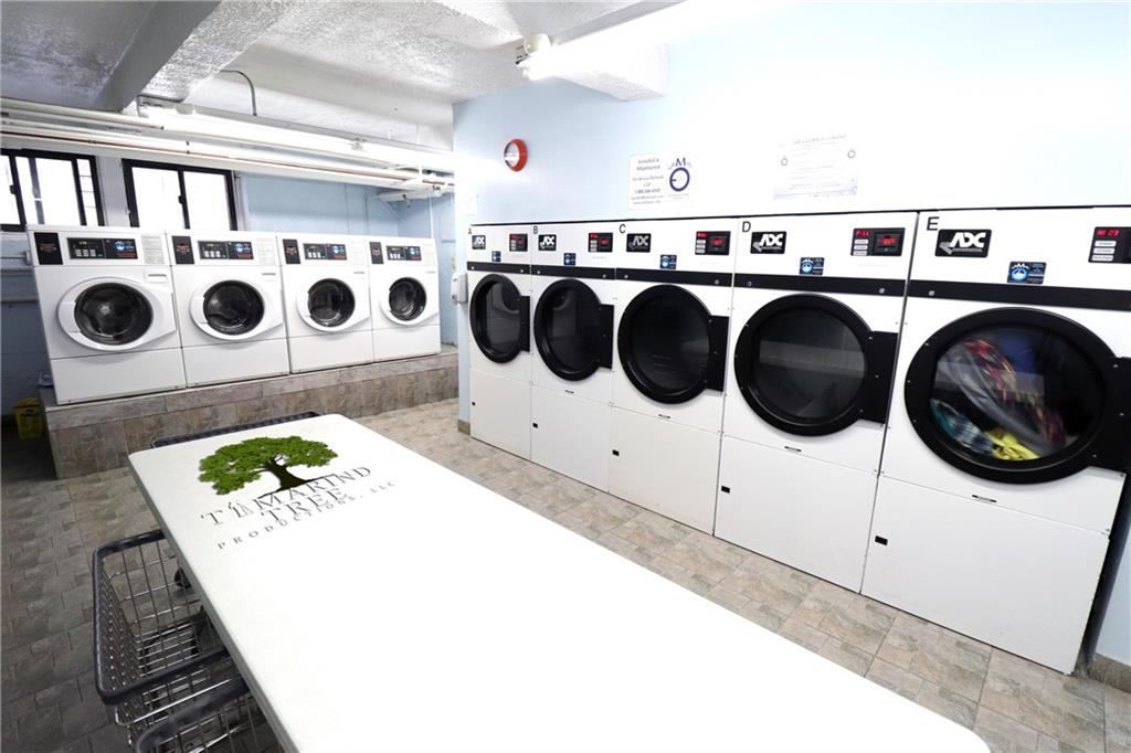 2601 Glenwood Flatbush 11210 New York photo