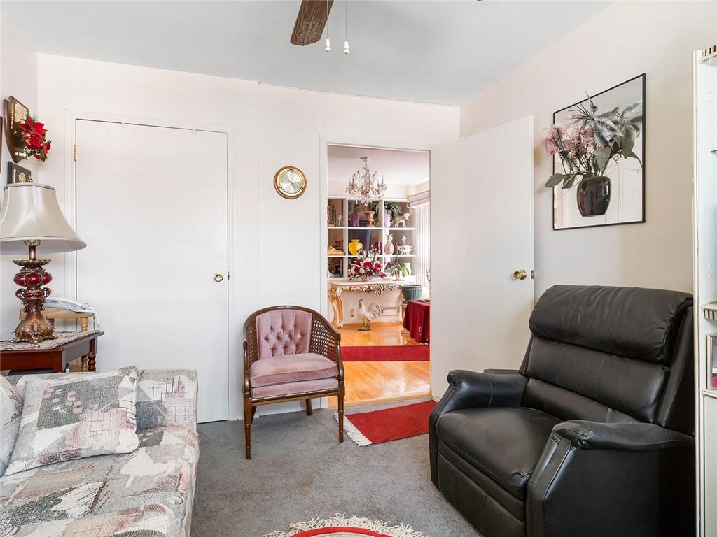 10520 Flatlands 10th Canarsie 11236 New York photo