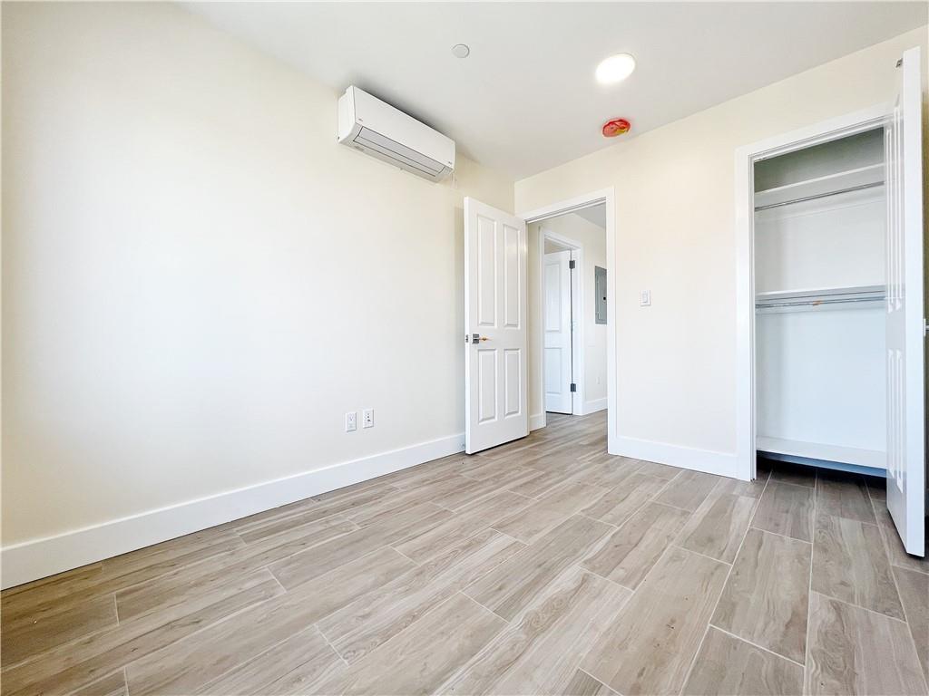 217 Bay 49th Gravesend 11214 New York photo