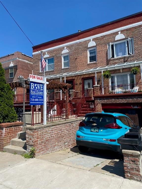 3839 Neptune Seagate 11224 New York photo