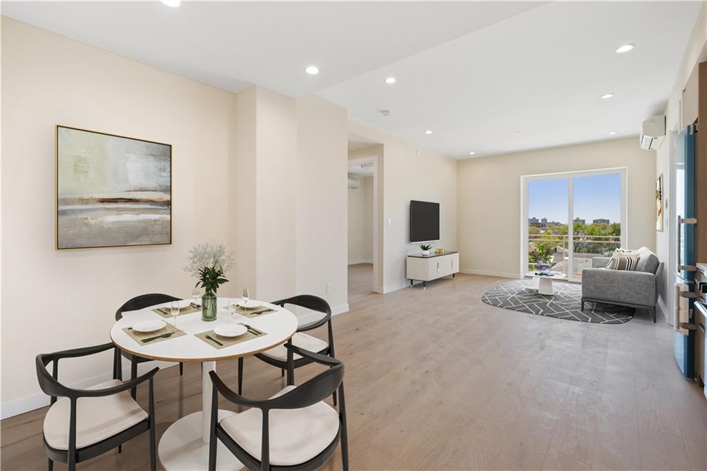 398 Kings Gravesend 11223 New York photo