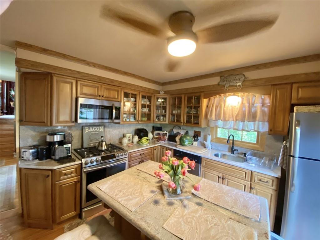 351 Slosson Lower Todt Hill 10314 New York photo