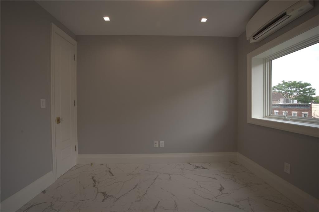 1333 East 14th Midwood 11230 New York photo