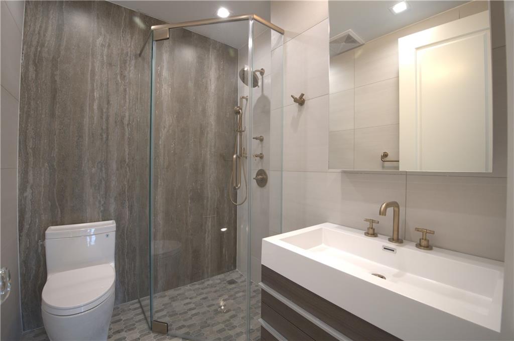 1333 East 14th Midwood 11230 New York photo
