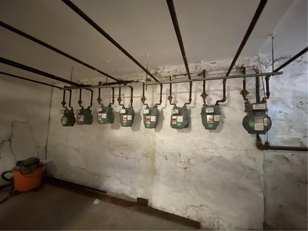 543 49th Sunset Park 11220 New York photo