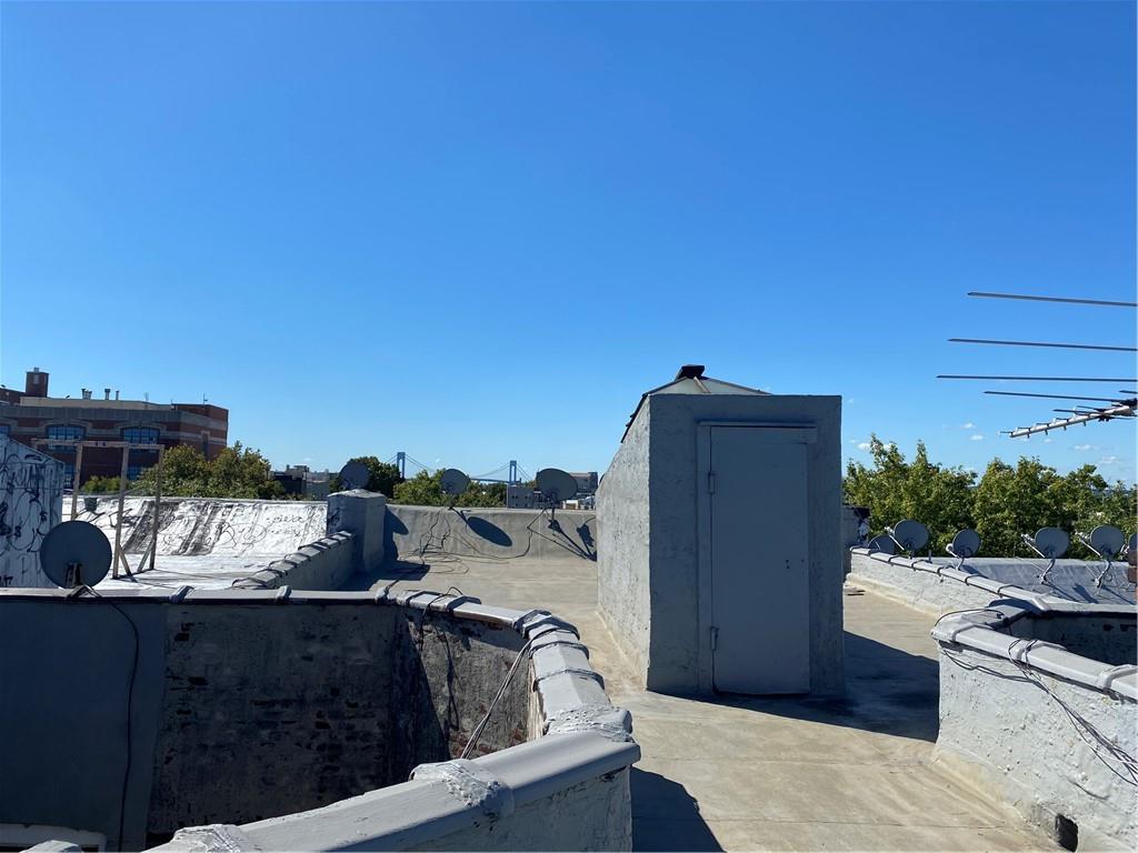 543 49th Sunset Park 11220 New York photo