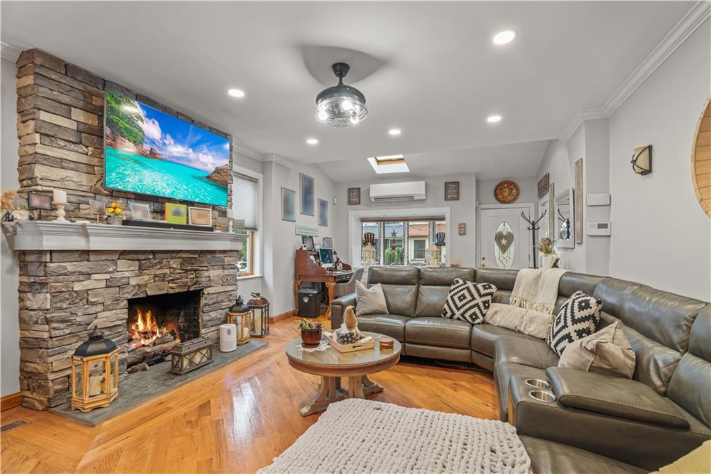 1768 West 11th Gravesend 11223 New York photo