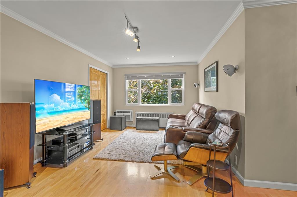 1513 Independence Dyker Heights 11228 New York photo
