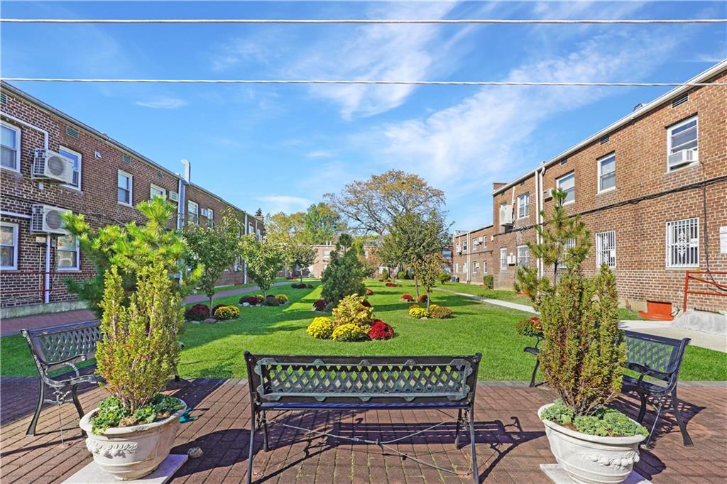 1557 Independence Dyker Heights 11228 New York photo