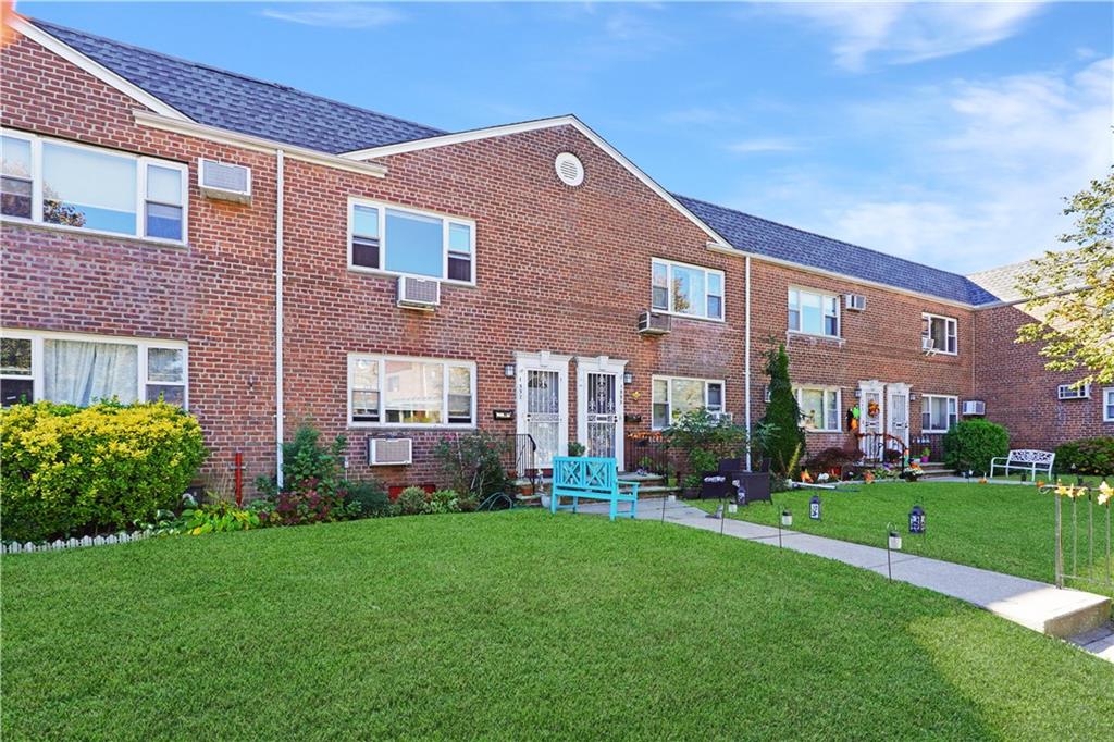 1557 Independence Dyker Heights 11228 New York photo