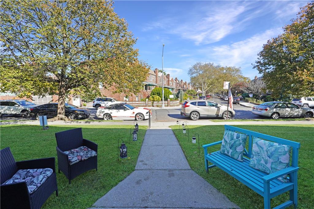 1557 Independence Dyker Heights 11228 New York photo