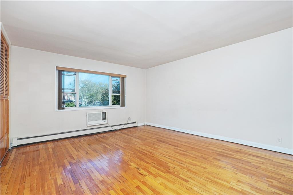 1557 Independence Dyker Heights 11228 New York photo