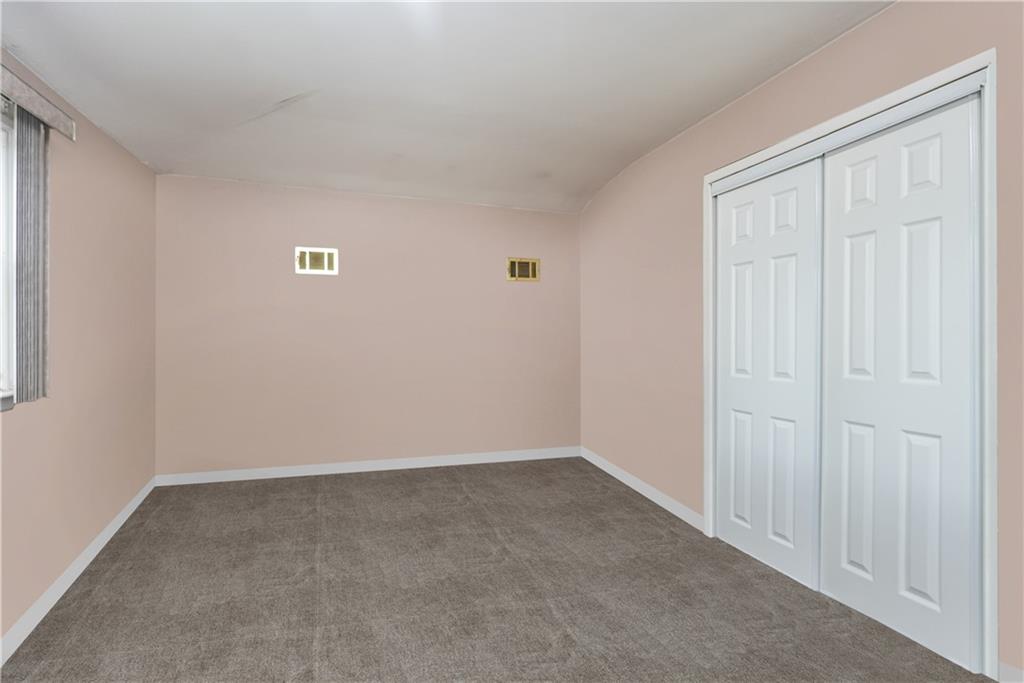 538 Naughton Dongan Hills-Below Hylan 10305 New York photo