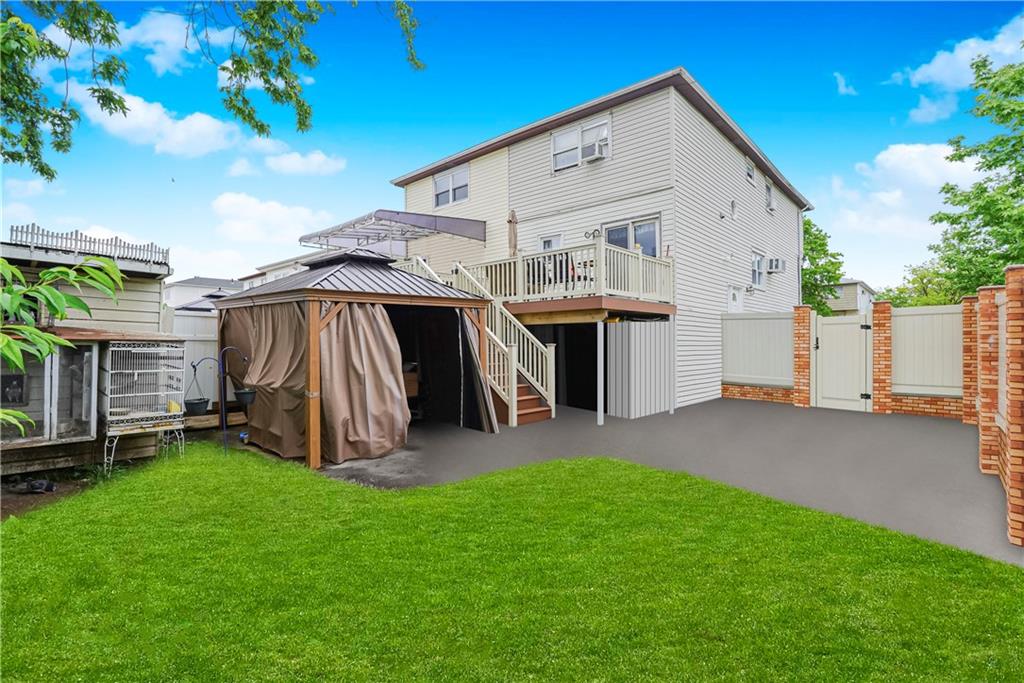 538 Naughton Dongan Hills-Below Hylan 10305 New York photo