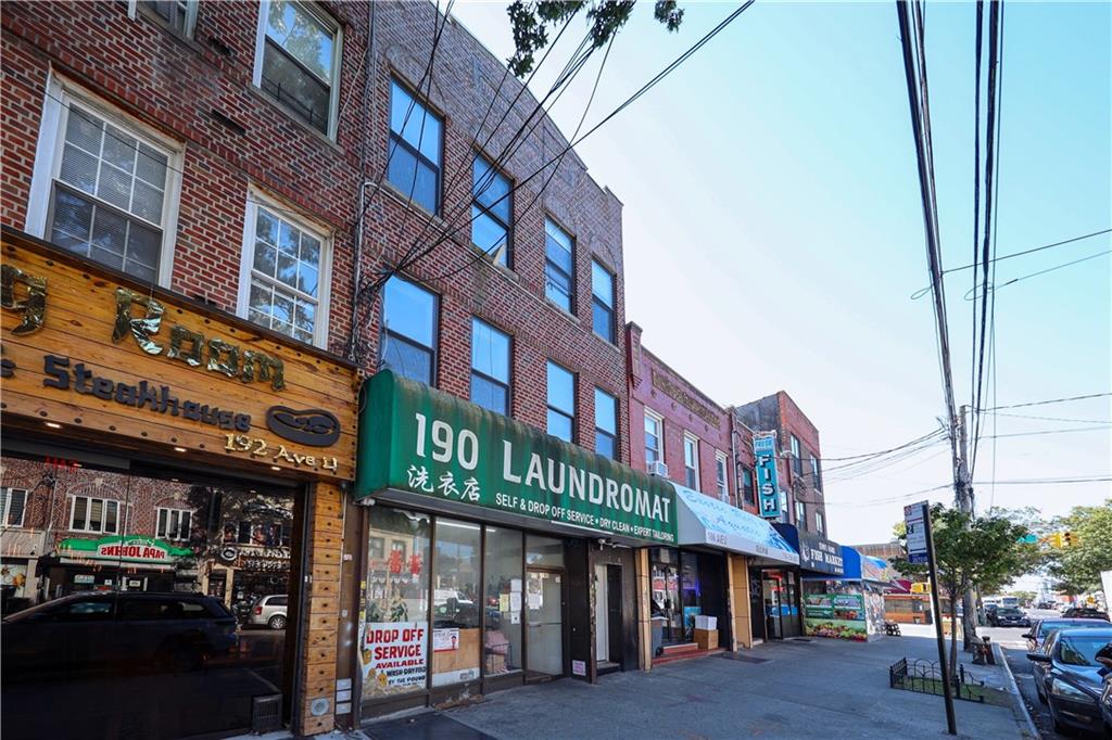 190 Avenue U Gravesend 11223 New York photo