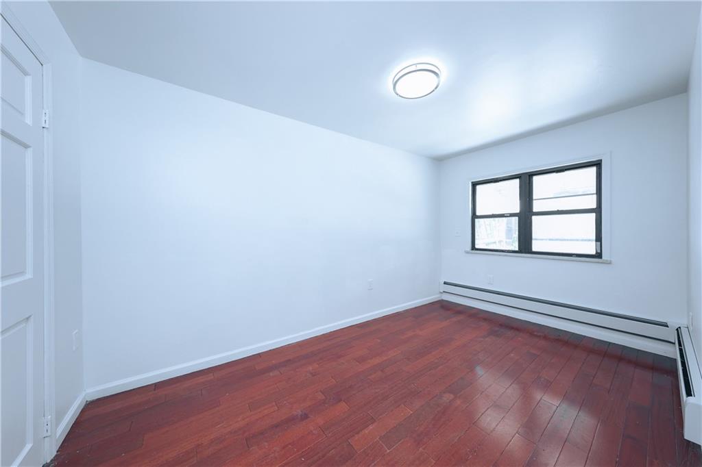 190 Avenue U Gravesend 11223 New York photo