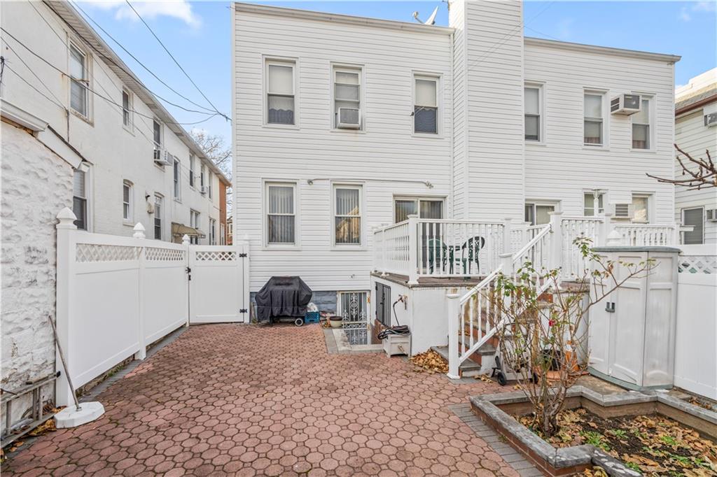 7211 19th Bensonhurst 11204 New York photo