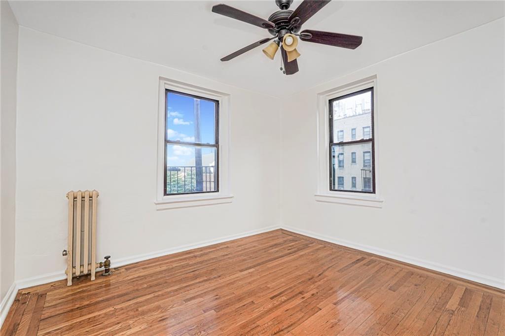 9524 Fort Hamilton Bay Ridge 11209 New York photo