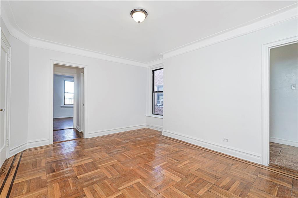 9524 Fort Hamilton Bay Ridge 11209 New York photo