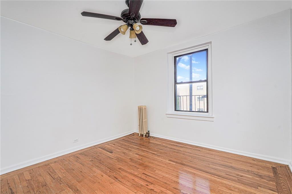 9524 Fort Hamilton Bay Ridge 11209 New York photo