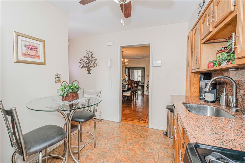 977 80th Bensonhurst 11228 New York photo