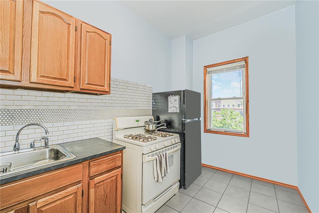 260 Covert Bushwick 11207 New York photo