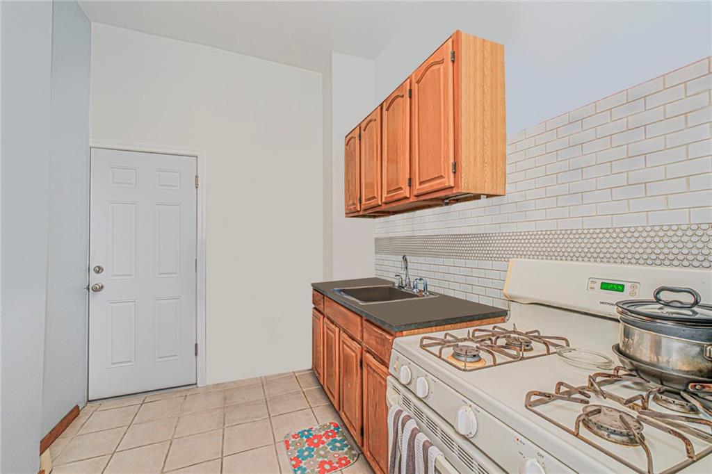 260 Covert Bushwick 11207 New York photo