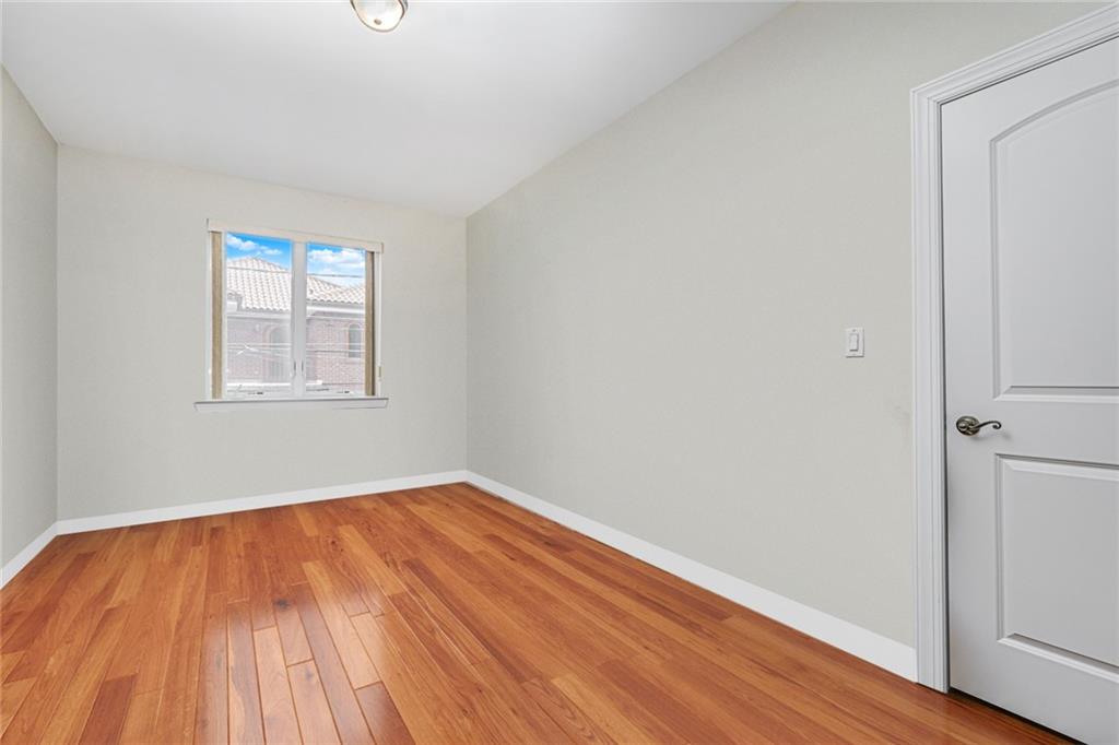 1409 74th Dyker Heights 11228 New York photo