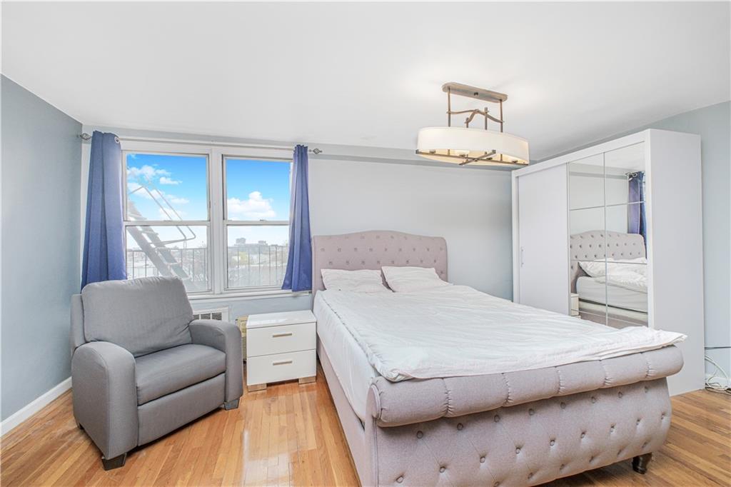 770 Ocean Kensington 11230 New York photo