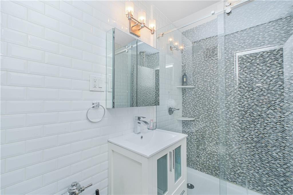 770 Ocean Kensington 11230 New York photo